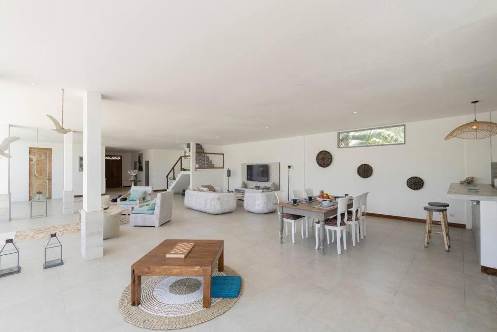 Orchid Villa 18M Pool, Sea View Нуса Лембонган Екстериор снимка